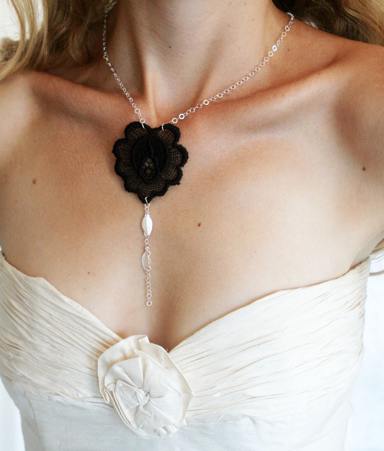 Charlotte's black flower necklace