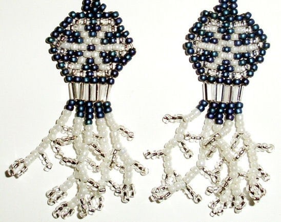 Native American Beaded Earrings (Snow Flakes)