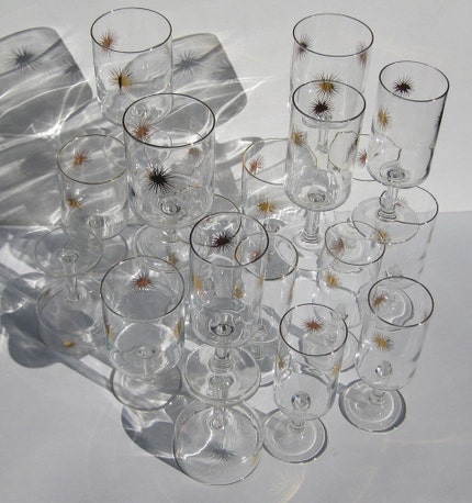 vintage set of 19 starburst stemware GLASSES