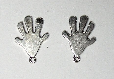 5 Pcs Antique Silver Hand Charm Pendants