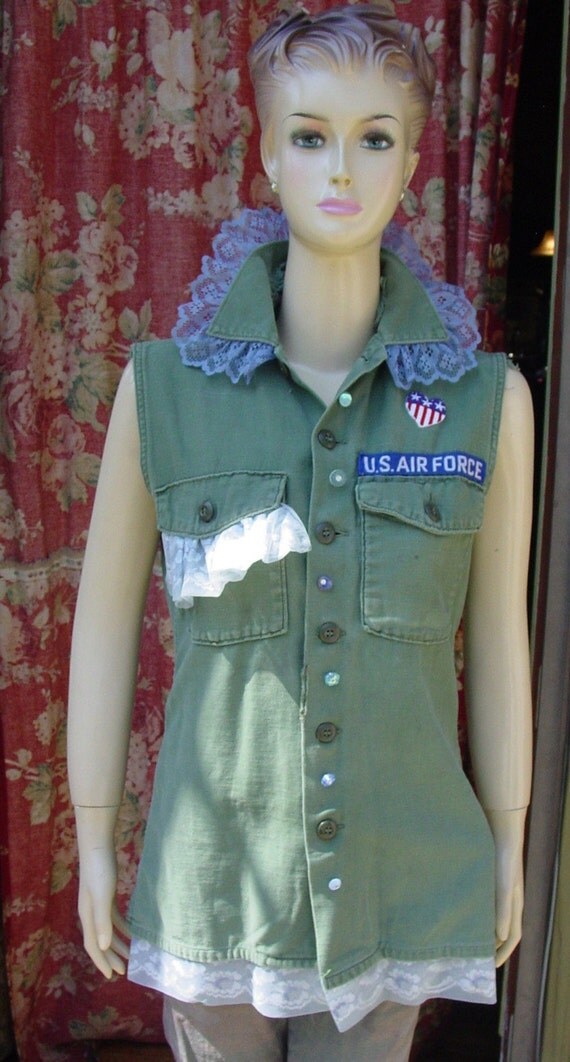 Altered US AIR FORCE Vietnam war short sleeves with peace sign vintage lace and buttons