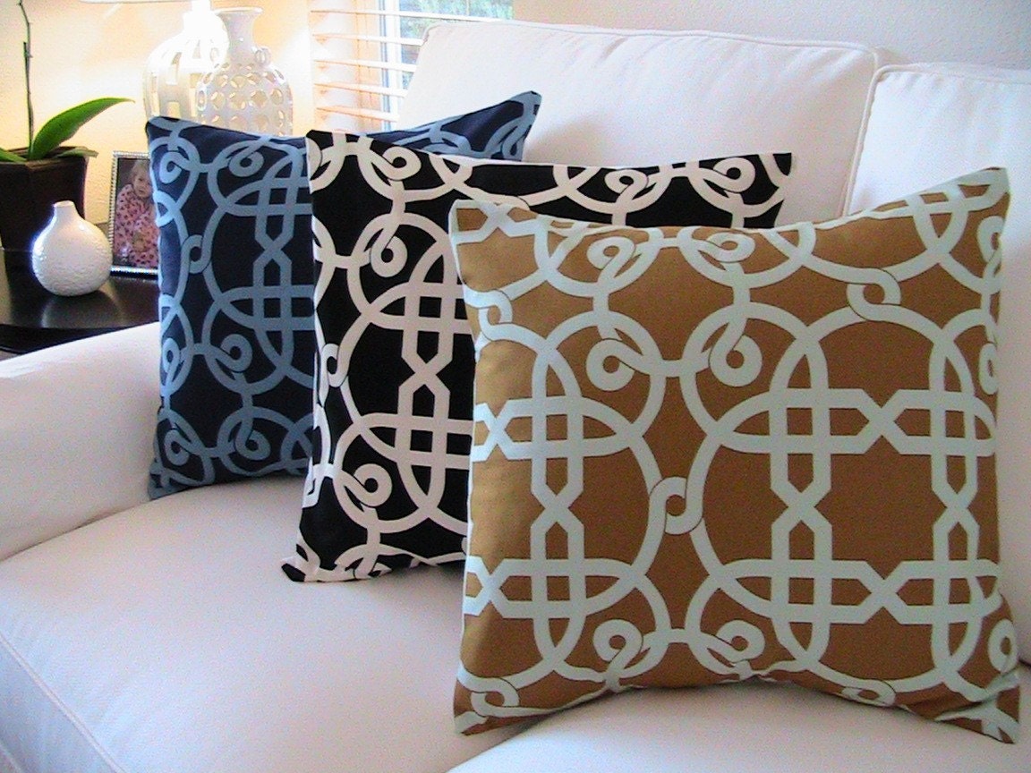 Decorative Designer Pillow Cover-16 inch-Palazzo Trellis In Light Aqua And Pumpkin