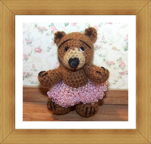 KAYLEE  Miniature Thread Artist Crochet Bear