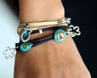 SPARK wrap loop bracelet brown vanilla lucky charms