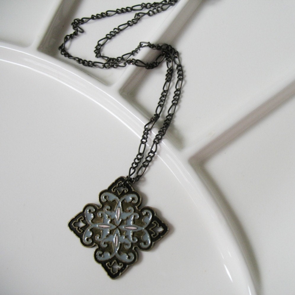 Elegant Medallion Pendant Necklace. Limited Edition