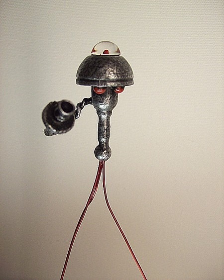 war of the worlds tripod statue. Martian Alien Tripod Robot