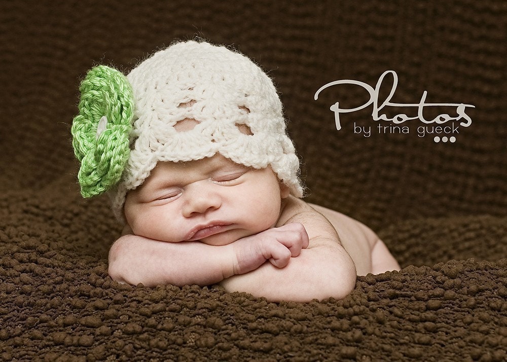 FALL SALE - Newborn Hat Baby Beanie 0-3 Months in White with Lime Green Flower