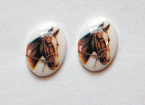 Vintage Brown Horse Acrylic Cameo 18x13mm Germany cab748
