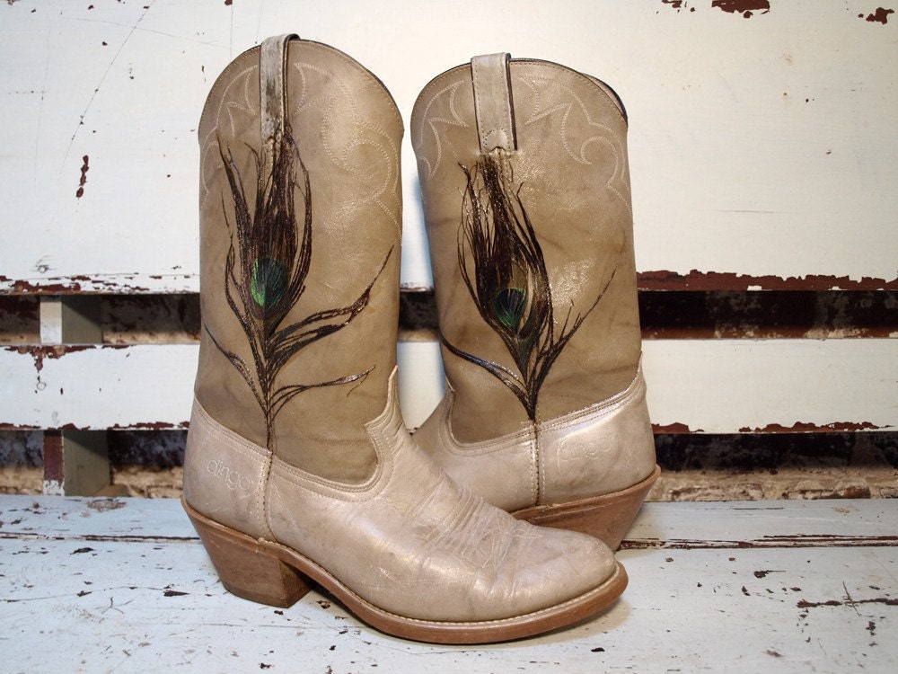 Gold Brushed Dingo Boots w Peacock Feather 9.5