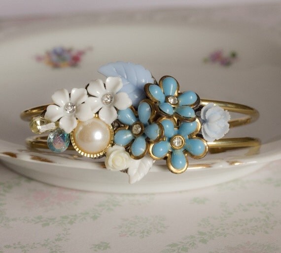 Sea of Blue Vintage Collag Bracelet