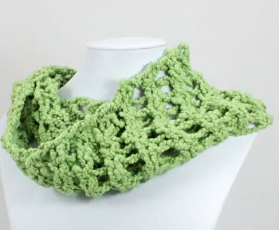 EcoCessory Soft and Cuddly Cotton Cowl - Spring Green