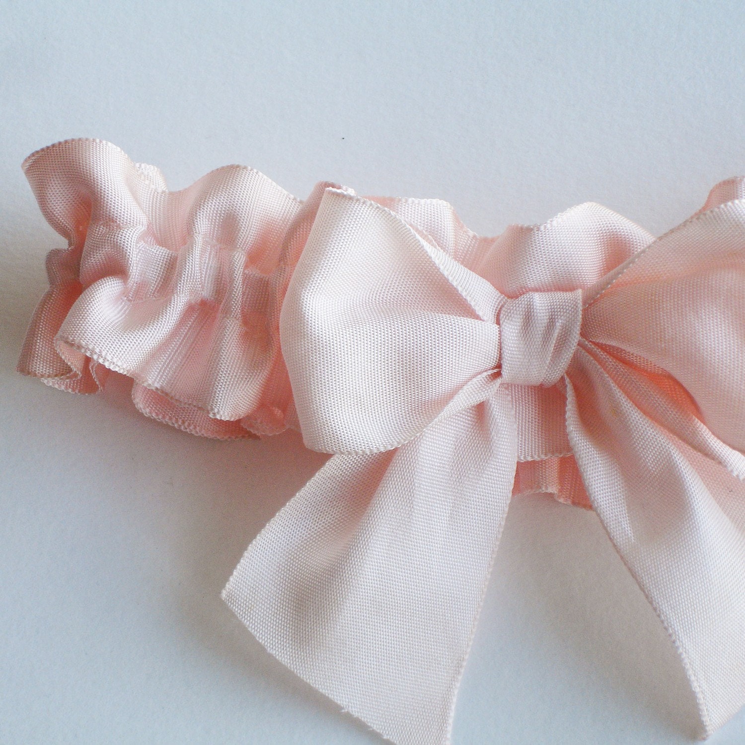 Big Bow Garter in ballet pink vintage ribbon