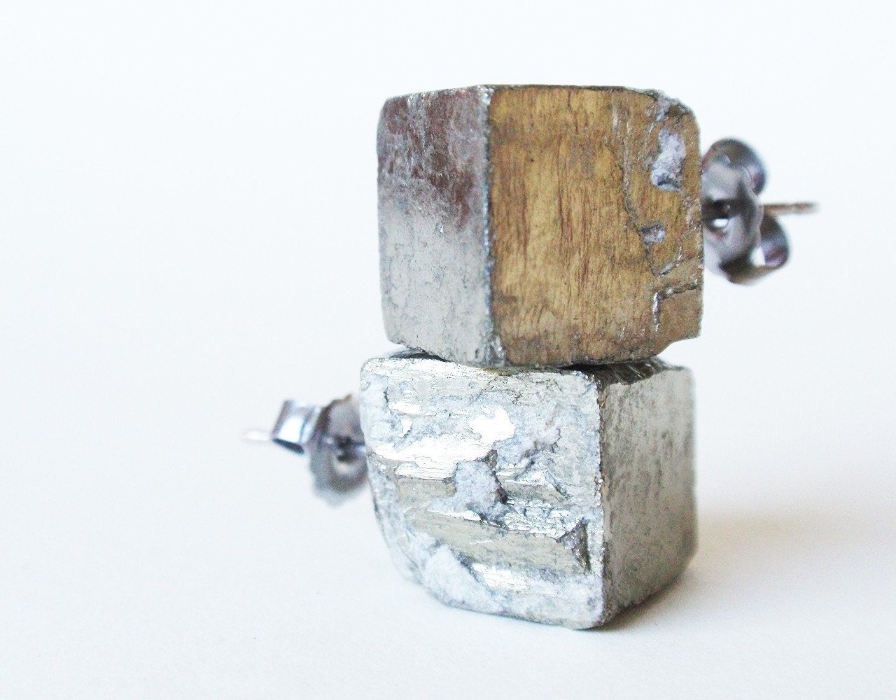 WILLOW pyrite gold studs