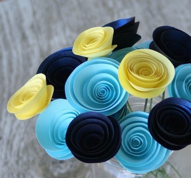 how to make paper flowers wedding. paper flowers to make. paper