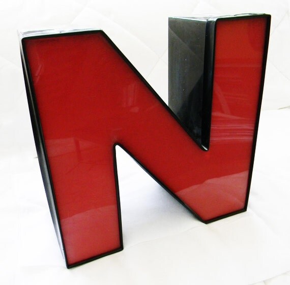 Vintage Art Deco Movie Theater Marquee Letter 'N'