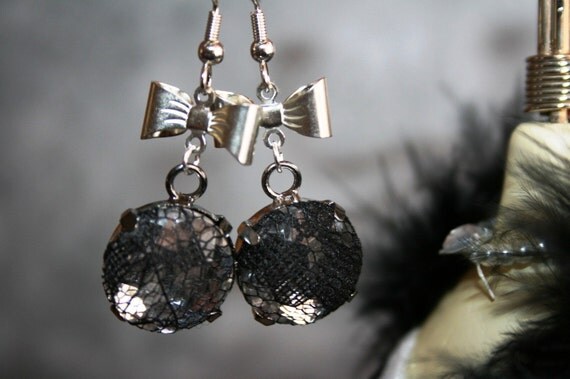 Sale 20% Off Black Lace and Silver Bows Dangle Earrings