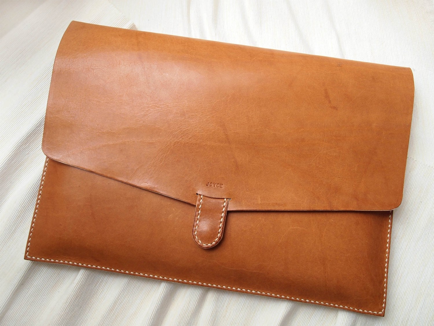Personalized 13 Macbook Pro / Macbook Air Case - Leather - Hand Stitched