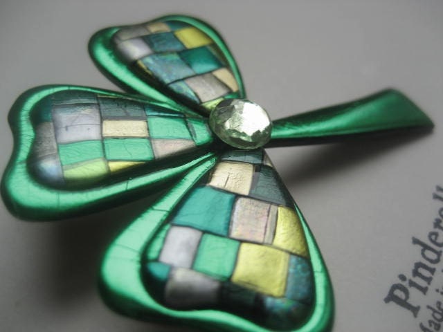 Quilted Shamrock Pin
