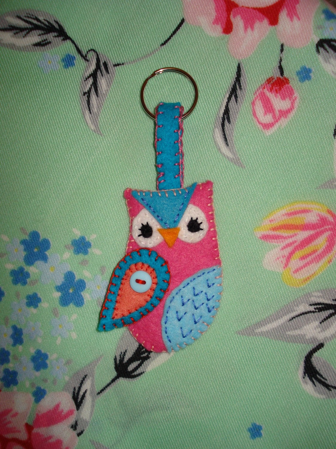Handmade Felt Owl keyring