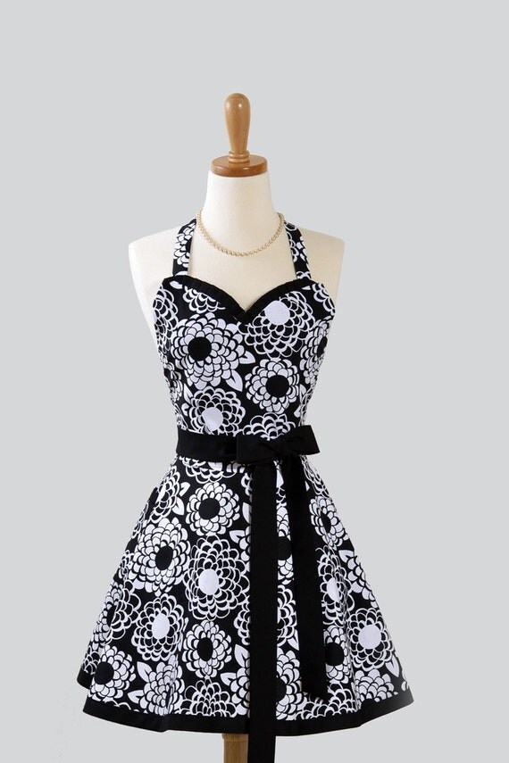 Womens Sweetheart Hostess Apron - Sexy Retro Ruffled Sweetheart in Elegant Black and White Floral
