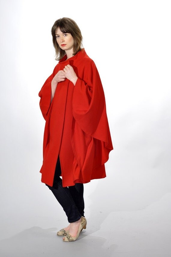 red wool cape. Luscious vintage 1970s red wool cape. From MidnightMart