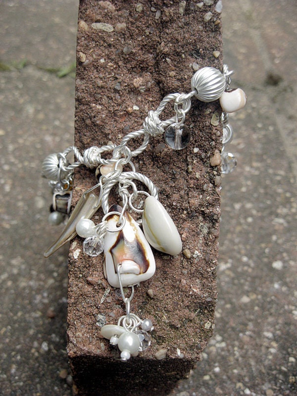 Shoreline Necklace & Earring Set