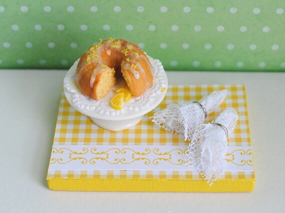 Miniature Lemon Bundt Cake
