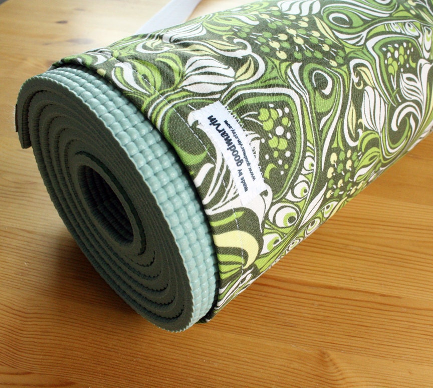 Handmade Feelin' Groovy Green, Yellow, and White Swirls Yoga/Pilates Bag