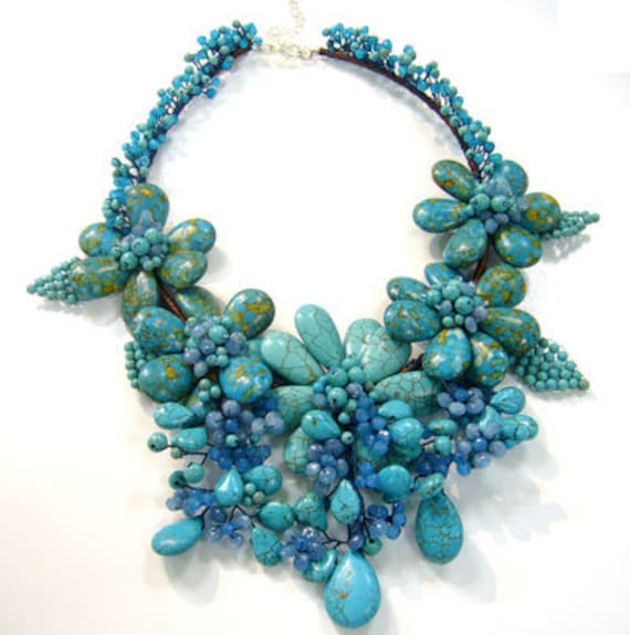 Embellishment flower blue turquoise Necklace and earring J68