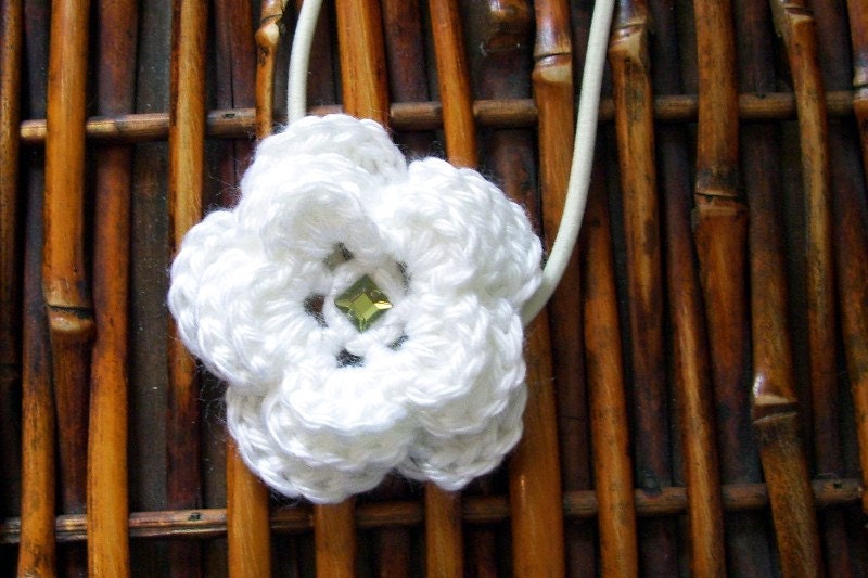 White Triple Layer Flower Elastic Headband
