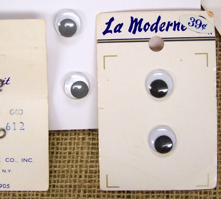 Vintage Schner-Block Googly Eyes Buttons Set of 6