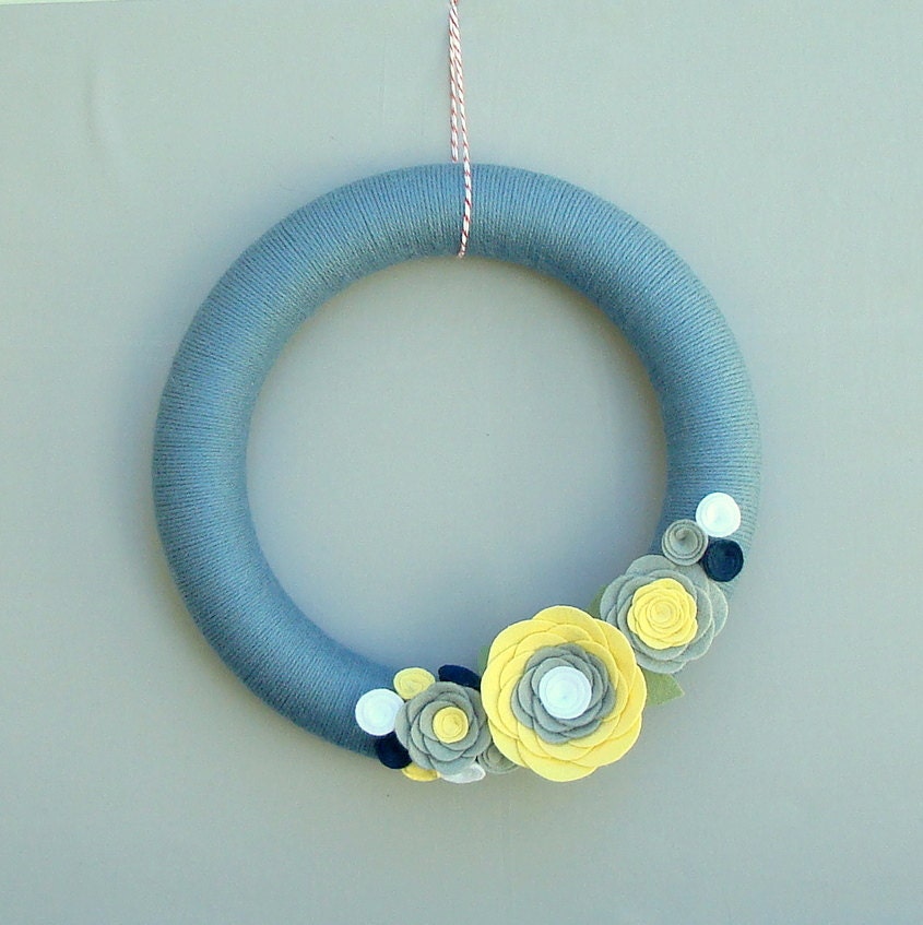 Blue Wreath Yarn and Felt Flowers.  12 "- blue, pale yellow, light gray, white, and navy - Clouds in the Sunshine