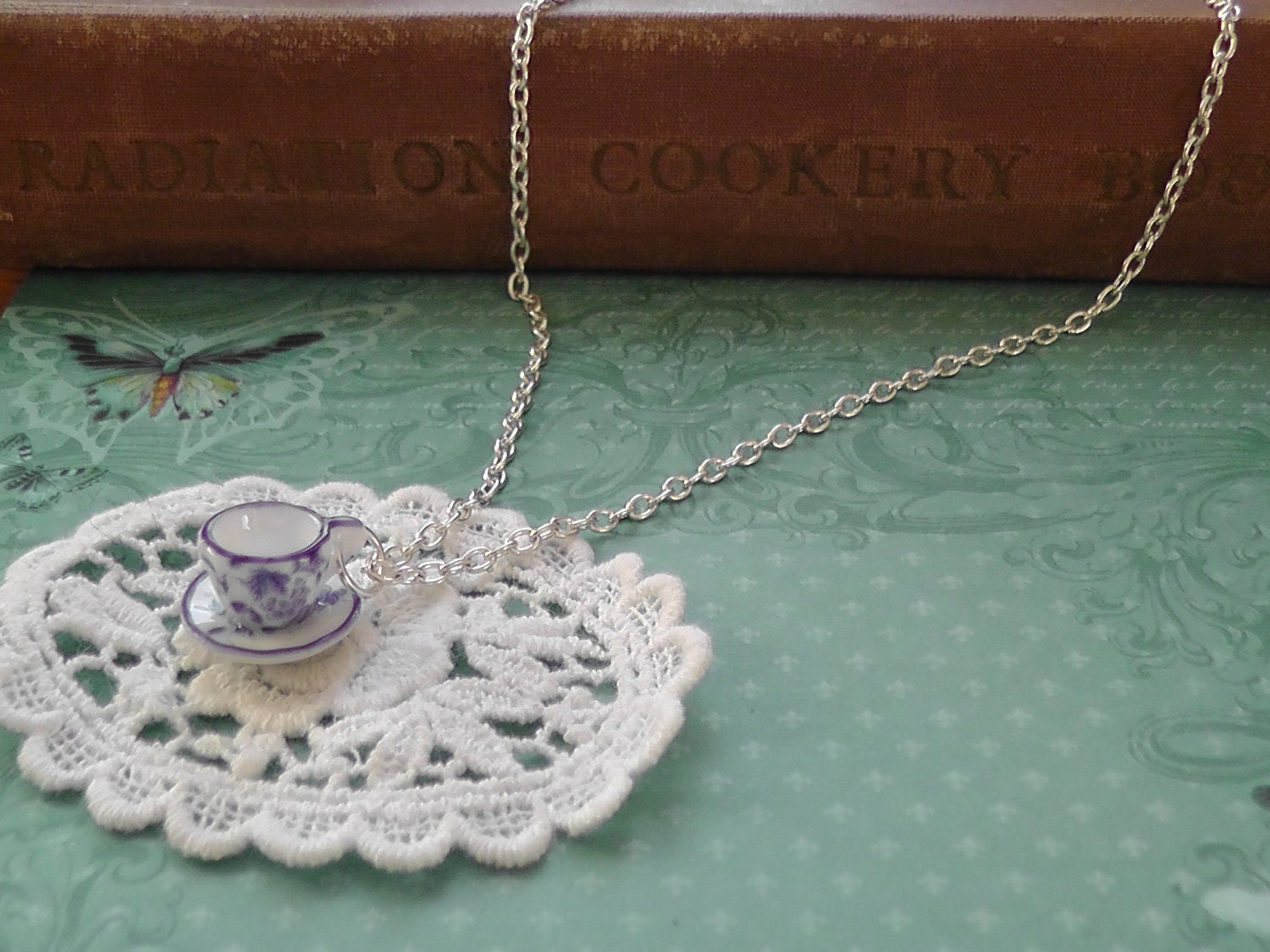 Vintage Teacup Necklace : Oriental Blue / Silver