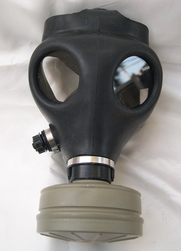 Fully Functional Apocalyptic, Futuristic Full Face Survival Gas Mask with Filter - A BURNING MAN Must Have