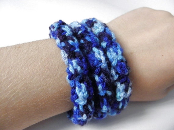 Crocheted wire bracelet in soft blue gradient