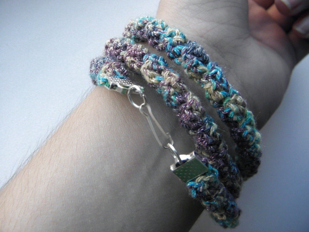 Crochet bracelet multicolored gradient