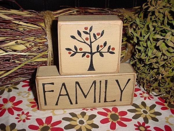 FAMILY BERRY TREE HOME Wood Sign Blocks PRIMITIVE COUNTRY RUSTIC HOME DECOR