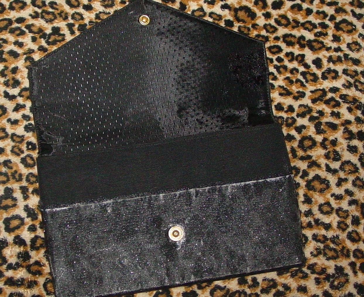 HANDMADE HALLOWEEN black spider purse EVERY WITCH NEEDS one