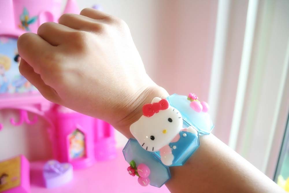 Hello Kitty chunky elastic bracelet