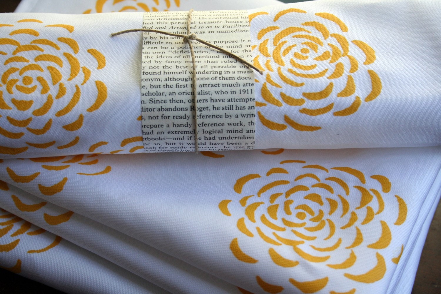 Merry Marigold Cloth Napkin Set
