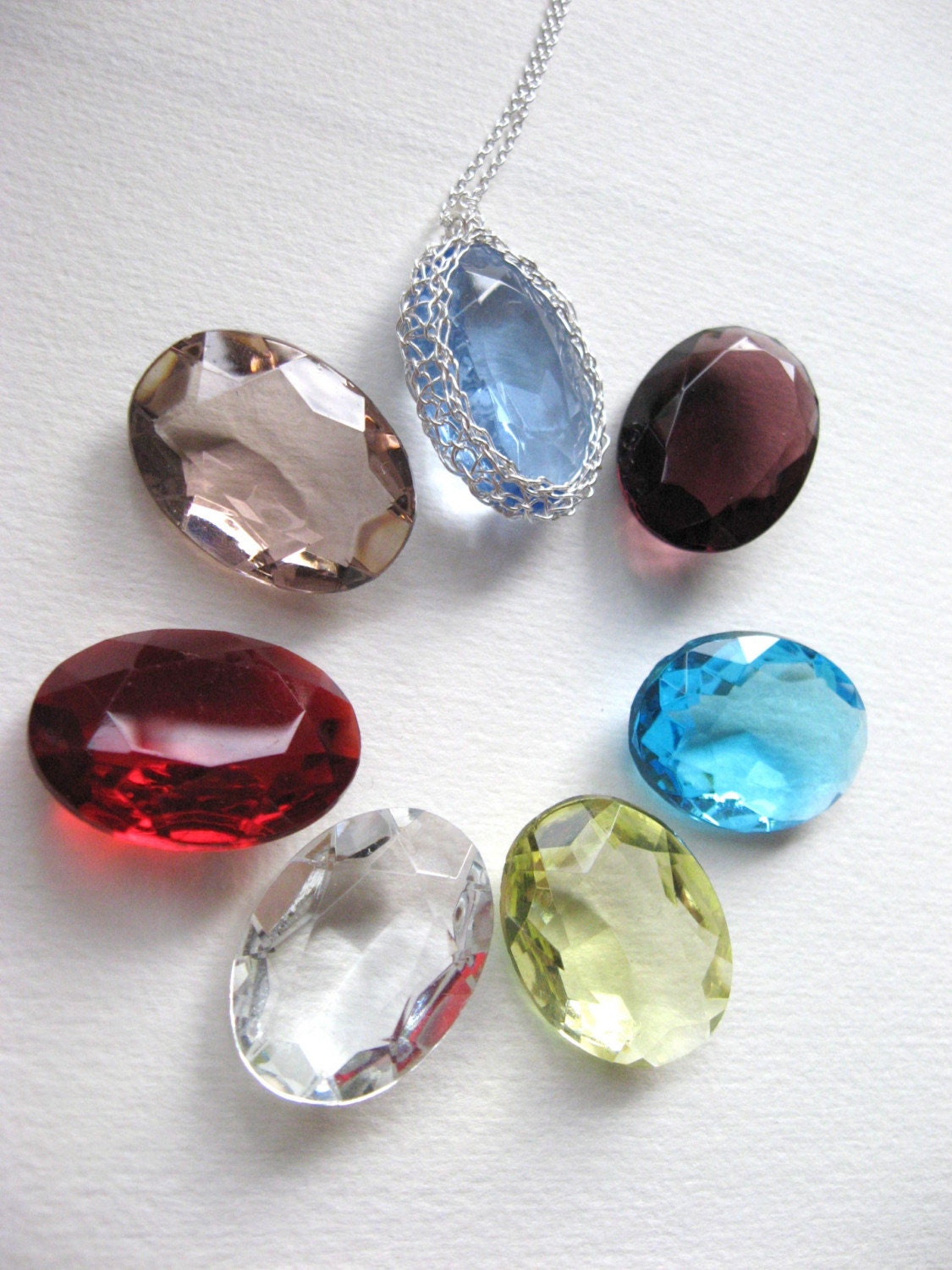 Custom Netted Jewel Pendant