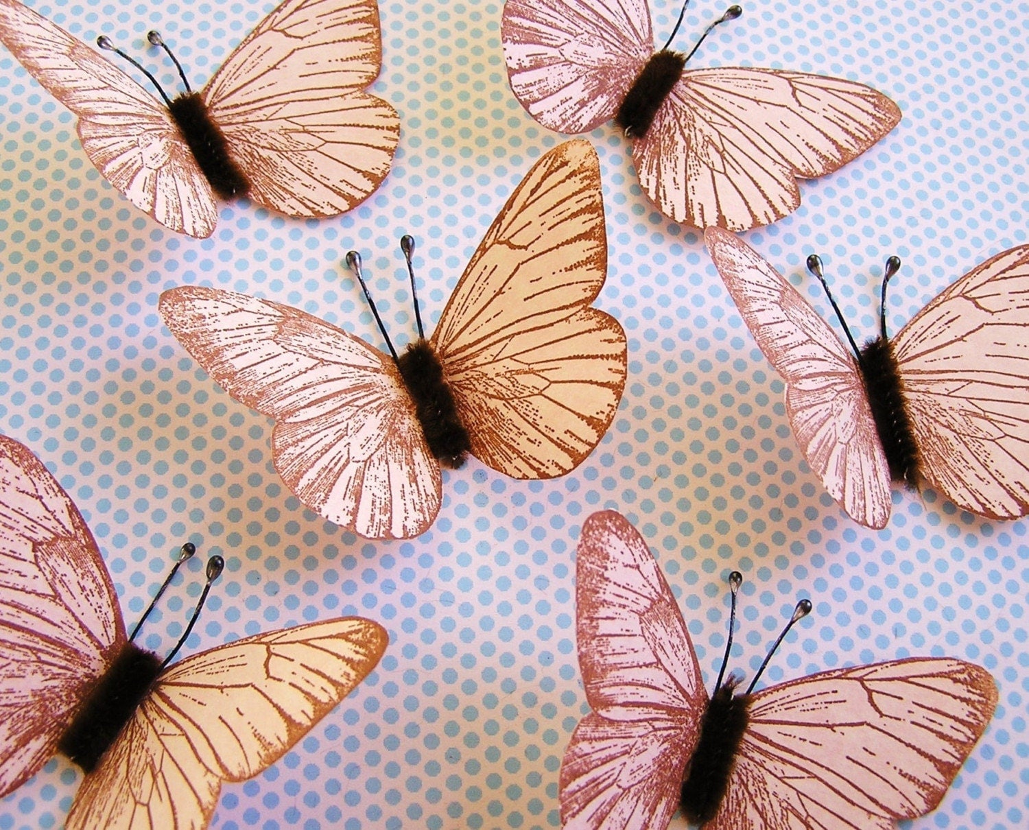 Shell Pink/Chestnut Vintage-style Butterflies