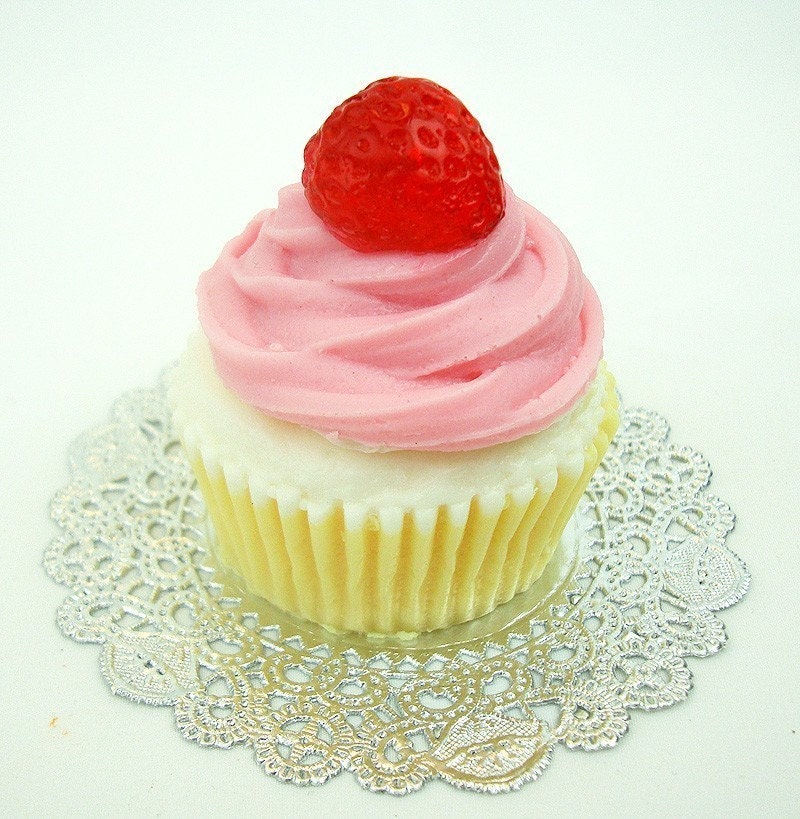 BIG CUPCAKE - Strawberry Top - Full Size Cupcake Soap