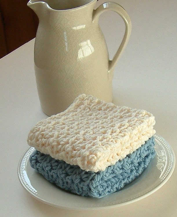 Dishcloths Crocheted in Soft Blue and Beige