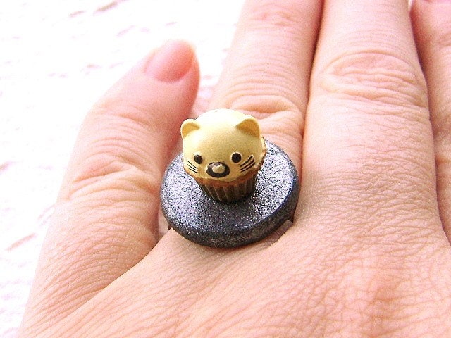cat cupcake ring