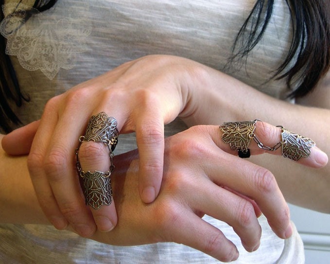 finger armor ring. Lombardy Armor Ring Gothic