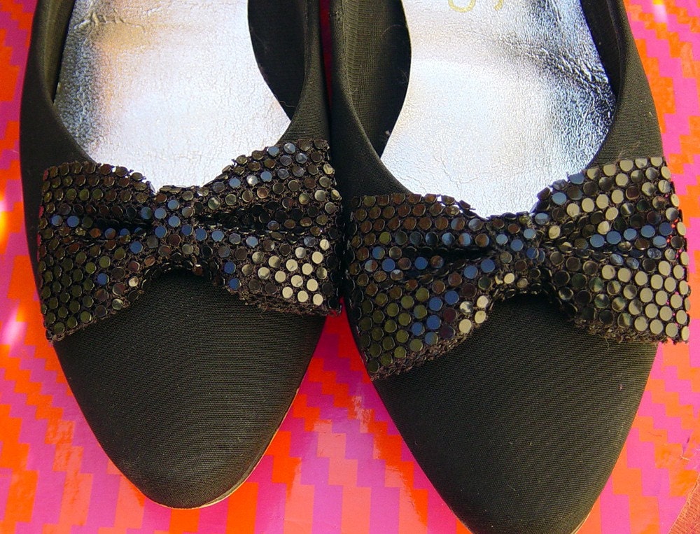 sweet ballet flats with bows by