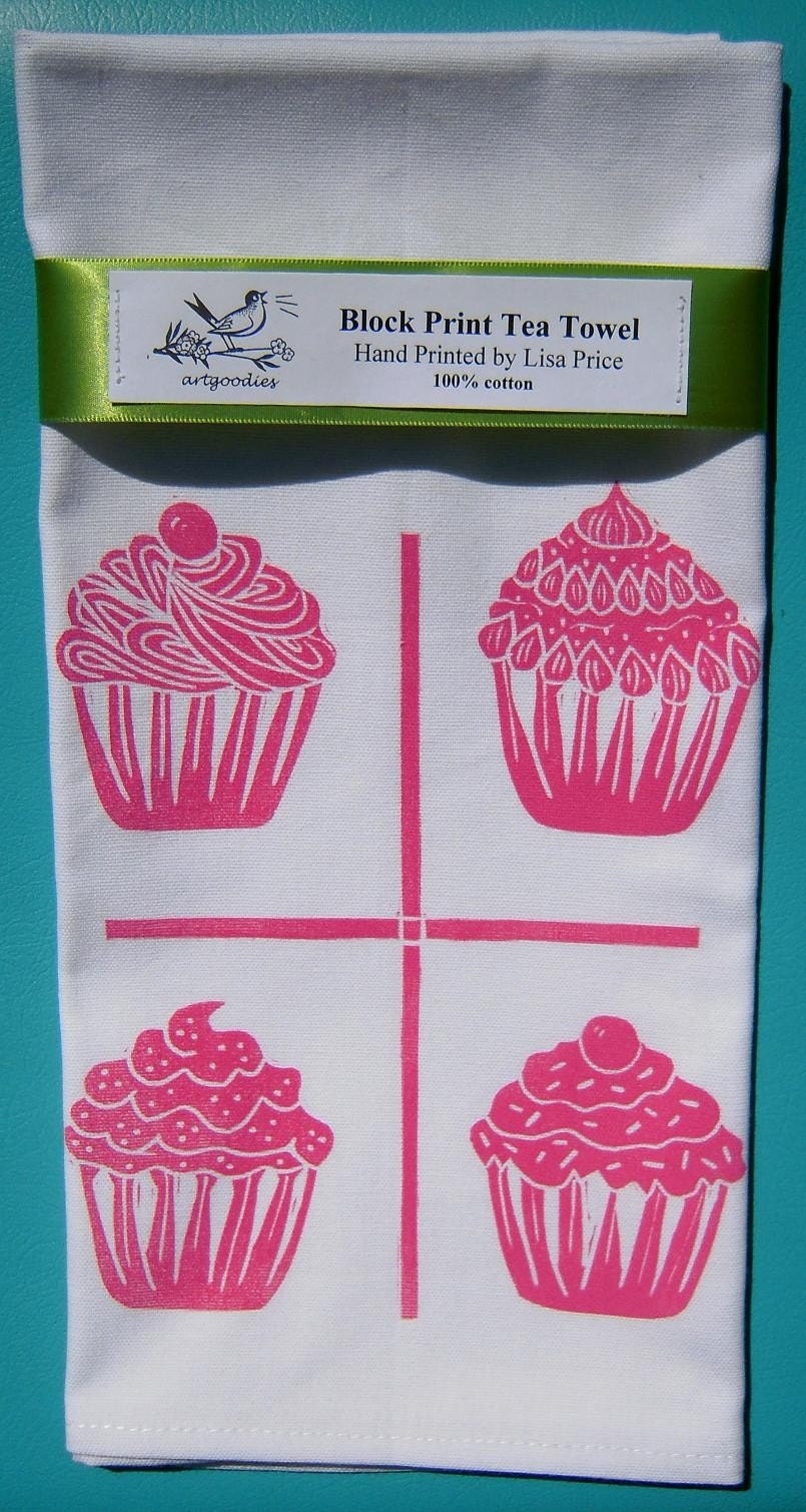 Sometimes you just want to have more than one cupcake! Satisfy your craving with my artgoodies block print mini cupcake tea towel!