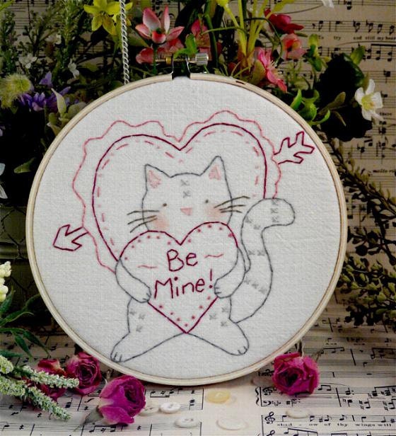 Valentine Be Mine tabby Cat E Pattern - email Pdf heart primitive stitchery embroidery kitten