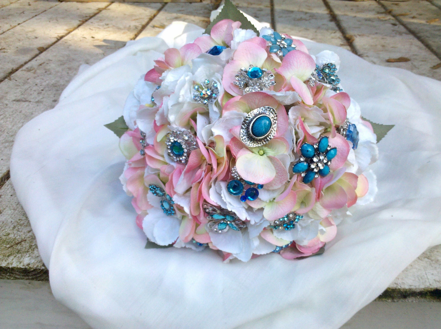 Brooch Wedding Bouquet, Bridal, Bouquets, Vintage Wedding, Custom Color, Rhinestones Crystals Fabric Flower Bouquet, weddings
